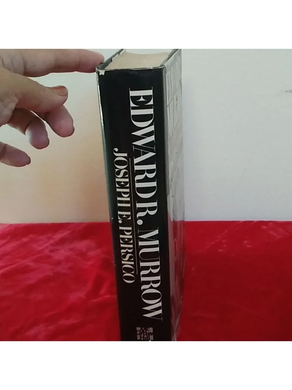 D- Edward R.Murrow